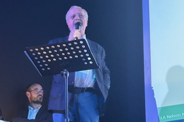 Le Président fait le discours de l'assemblée générale 2024.